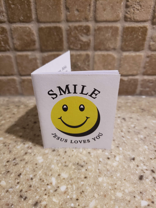 Smile Booklet Tract - Per 100 - Up to 900